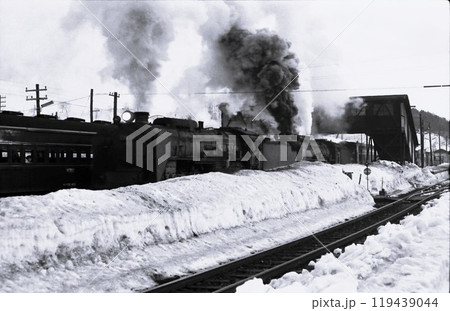 c62重連ニセコ駅発車　昭和45年　函館本線　北海道　記録写真 119439044