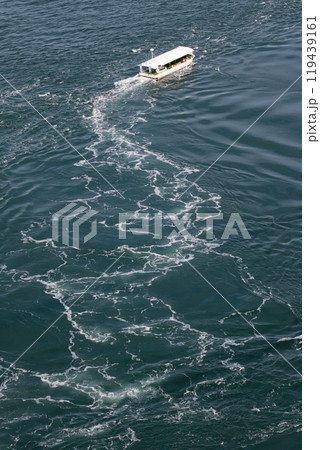 来島海峡の潮流観光船 119439161