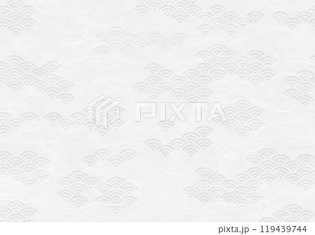 冬ホワイトの日本伝統模様(青海波)の和柄背景画 冬ホワイトの日本伝統模様(青海波)の和柄背景画 119439744