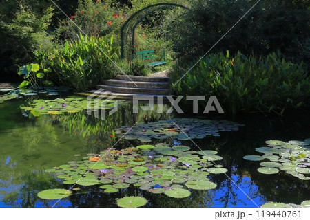 高知県 安芸郡 北川村 モネの庭 マルモッタン 119440761