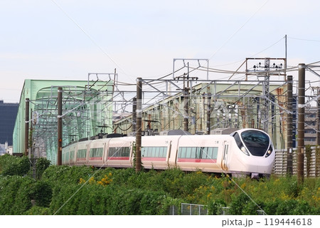 常磐線の特急列車・E657系・「ひたち・ときわ」1 常磐線の特急列車・E657系・「ひたち・ときわ」1 119444618