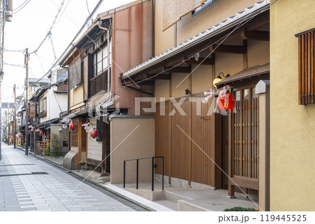 京都の花街「宮川町」 京都の花街「宮川町」 119445525