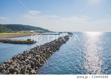 新潟 夕凪の橋からの眺め(出雲崎町) 新潟 夕凪の橋からの眺め(出雲崎町) 119445698