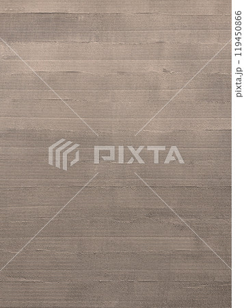 櫛引きで仕上げた生壁色の塗り壁面の縦長の背景画像 119450866