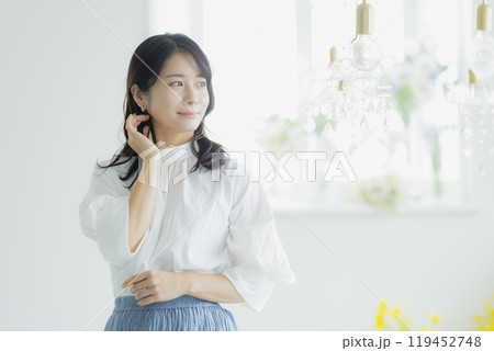 若い女性、ポートレート、ビューティーイメージ 119452748