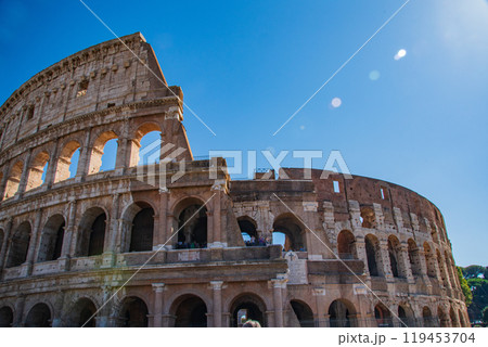 イタリアローマの景色とバチカン市国の風景 119453704