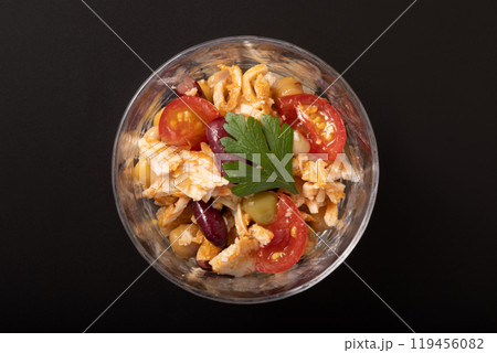 タンドリーチキンと豆のマリネ タンドリーチキンと豆のマリネ 119456082