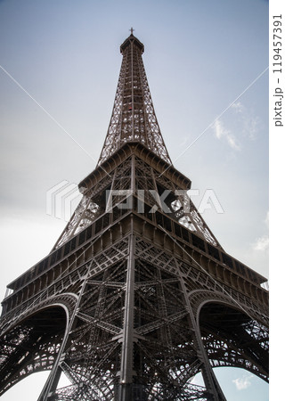 Beautiful impressive view of the eiffel tower from below 119457391