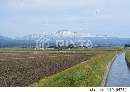 月山 日本百名山 山形県 出羽三山 119464713