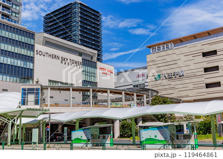 東京 八王子市 JR八王子駅 南口の都市風景 東京 八王子市 JR八王子駅 南口の都市風景 119464861
