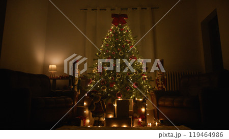 Christmas night House composition in december 119464986