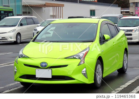 自動車イメージ　トヨタ4代目プリウスの特別色 119465368