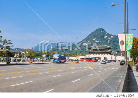 ソウル　世宗大路と光化門 119465654