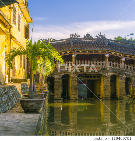 ベトナム・ホイアン 来遠橋 (日本橋) / Chua Cau Bridge, Hoi An ベトナム・ホイアン 来遠橋 (日本橋) / Chua Cau Bridge, Hoi An 119469701
