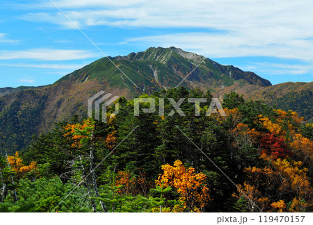 【山の風景】山梨県＆長野県・秋の甲斐駒ヶ岳 119470157