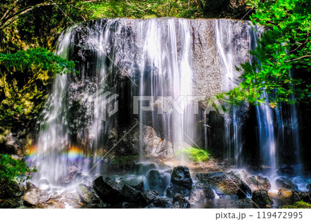 虹が光る不動滝 虹が光る不動滝 119472995