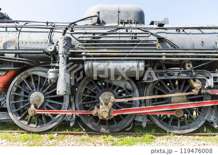 Close-ups of the steam train wheels in Taiwan present strength and beauty. 119476008