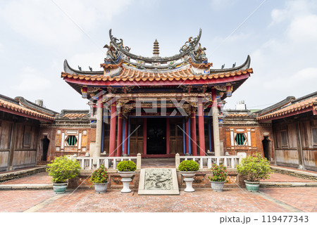 Building view of the Huangxi Academy (Wenchang Temple) in Taichung, Taiwan. The temple worshiped Wenchang Dijun. 119477343
