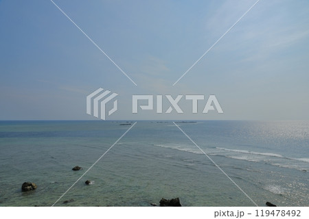 宮古島東平安名崎の青く美しい海の風景 119478492