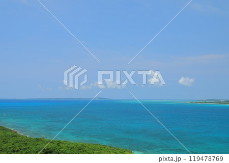 来間島竜宮城展望台からの伊良部大橋を遠くに望む風景 119478769