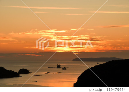 九十九島の夕景 119479454