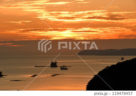 九十九島の夕景 119479457
