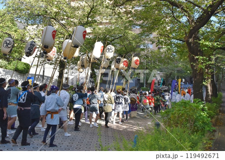 晴天の赤坂氷川神社例大祭　東京 119492671