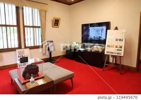 旧三菱鉱業寮　「れきしの部屋」　札幌市中央区　　 119495670