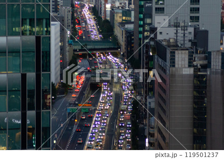 首都高速3号渋谷線の夕暮れ 119501237
