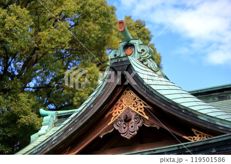 神社の屋根 (葛飾区 熊野神社) 神社の屋根 (葛飾区 熊野神社) 119501586