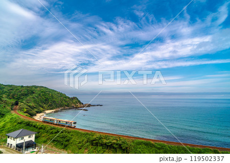 日本海を走る列車 島根県 日本海を走る列車 島根県 119502337