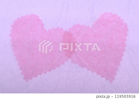 和紙によるハート・イメージ【背景素材】 119503916