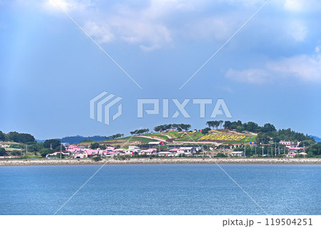 【韓国/全羅南道】新安郡1004の島々・屏風島の集落 119504251