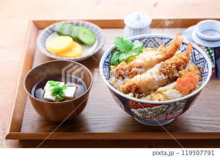 エビフライ丼 エビフライ丼 119507791