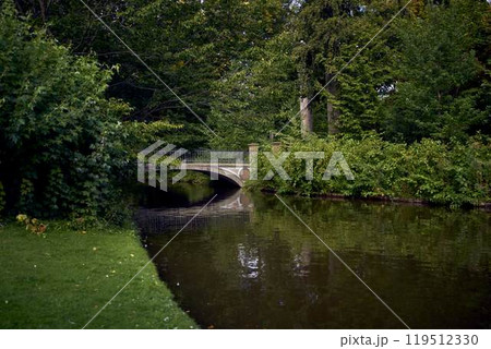 Copenhagen's Frederiksberg Park in early autumn Copenhagen's Frederiksberg Park in early autumn 119512330