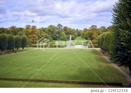 Copenhagen's Frederiksberg Park in early autumn Copenhagen's Frederiksberg Park in early autumn 119512338