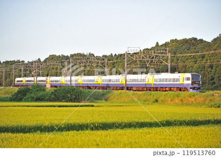総武本線　佐倉ー物井　JR東日本　255系（幕張）　わかしお　 119513760