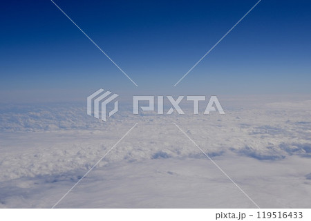 飛行機から見た風景 119516433