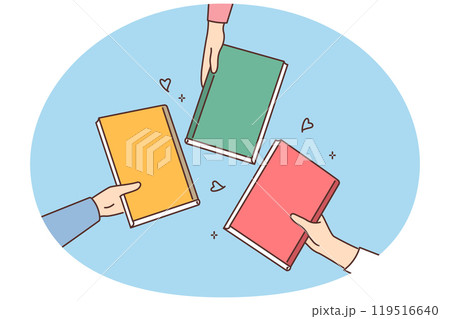 Students hold colorful notebooks in hands 119516640