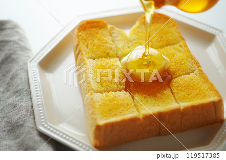 ハニートースト 119517385