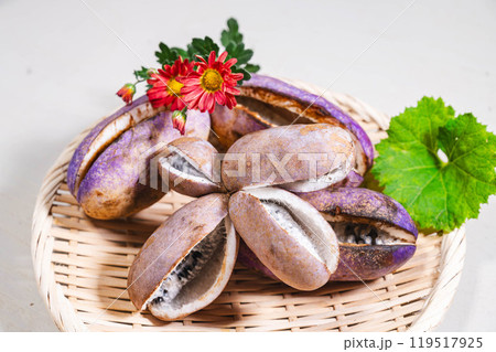 あけびの実 あけびの実 119517925