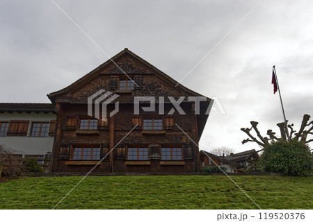 typical Bavarian houses in the Austrian Alps typical Bavarian houses in the Austrian Alps 119520376