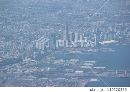 上空から見た横浜湾岸エリア 上空から見た横浜湾岸エリア 119520586