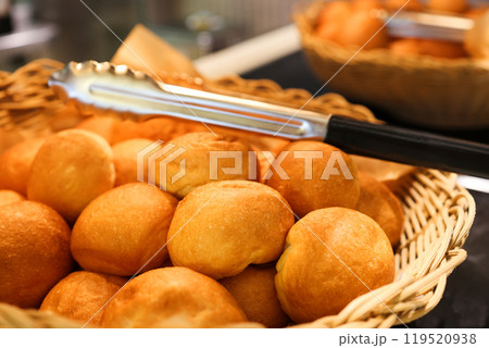 大量のパン 大量のパン 119520938