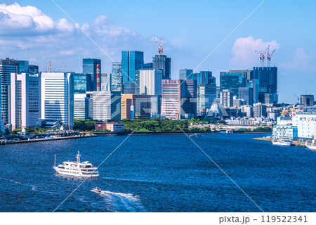 日本の東京都市景観 竹芝や東京駅、日本橋方面などを望む。水上バスが見える=13日 日本の東京都市景観 竹芝や東京駅、日本橋方面などを望む。水上バスが見える=13日 119522341