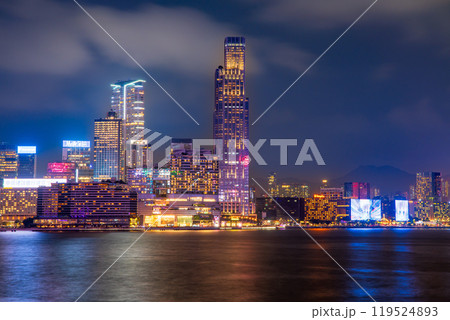 香港　　湾仔　プロムナードからの夜景 119524893
