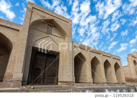 Fathullojon Caravansaray exterior. Architectural monument 119526318