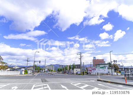 米沢駅東口の街並み 119533876