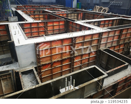 マンションの土台え 119534235