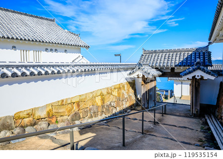 秋の富岡城跡　熊本県天草郡 119535154